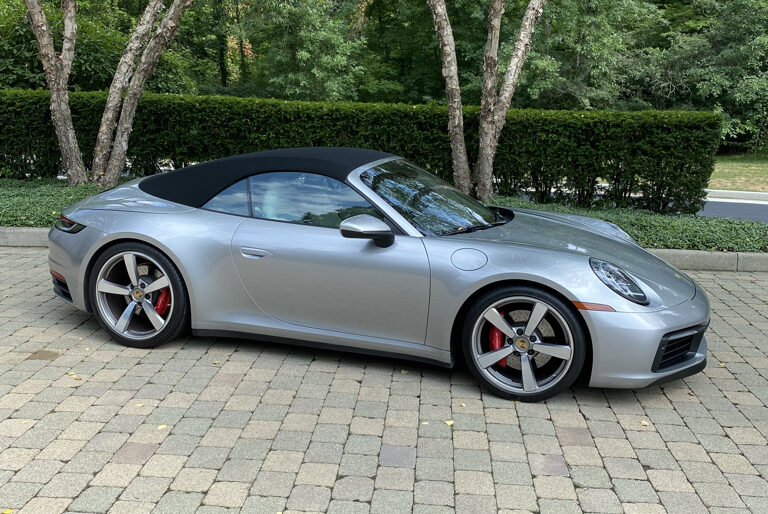 2020 Porsche 911 C4S Cabriolet