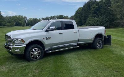 2017 RAM 3500 Laramie Crew Dually 4×4 Diesel